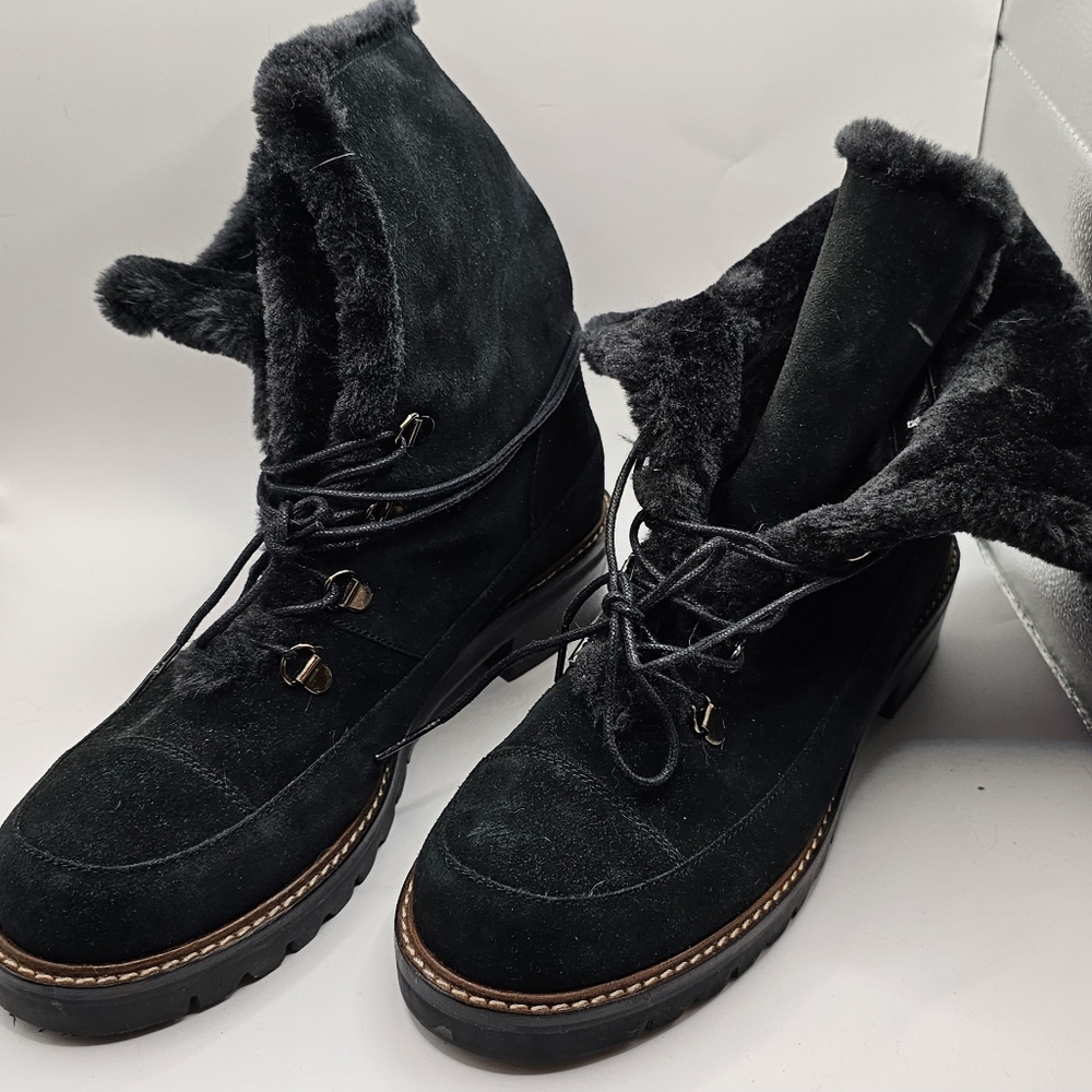 Stuart Weitzman fatigue boots in black